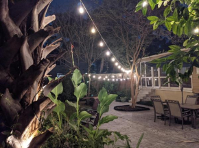 Courtyard Hideaway